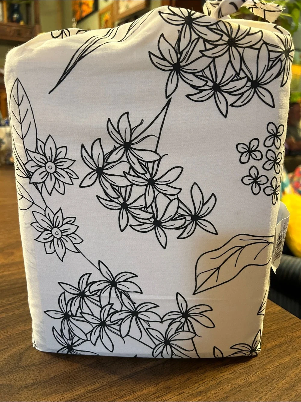 Target White King Sheet Set with Black Floral Outline